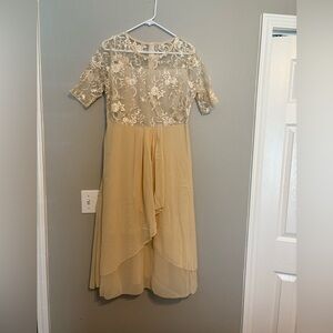 Elegant Cream Lace Dress